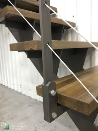 Железно-деревянные лестницы
