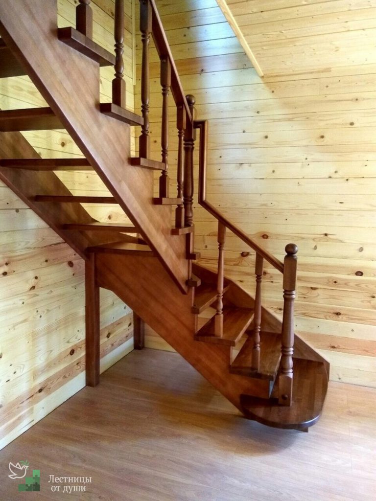 Опорные столбы деревянных лестниц | Лестницы от души